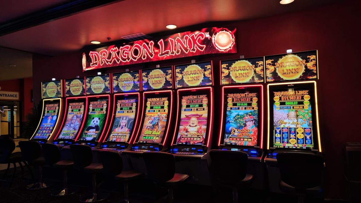 Royal Reels casino player review